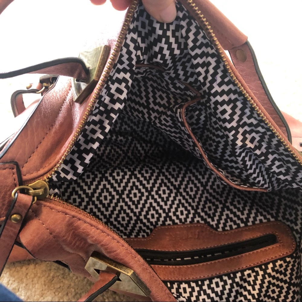 bag - Picture 3 of 3